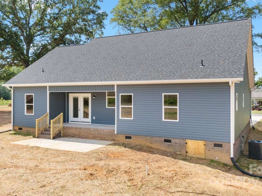 5436 NC 27 Highway, Vale, NC 28168.  MLS# CAR4284108, YatesRealty ID 27415. 