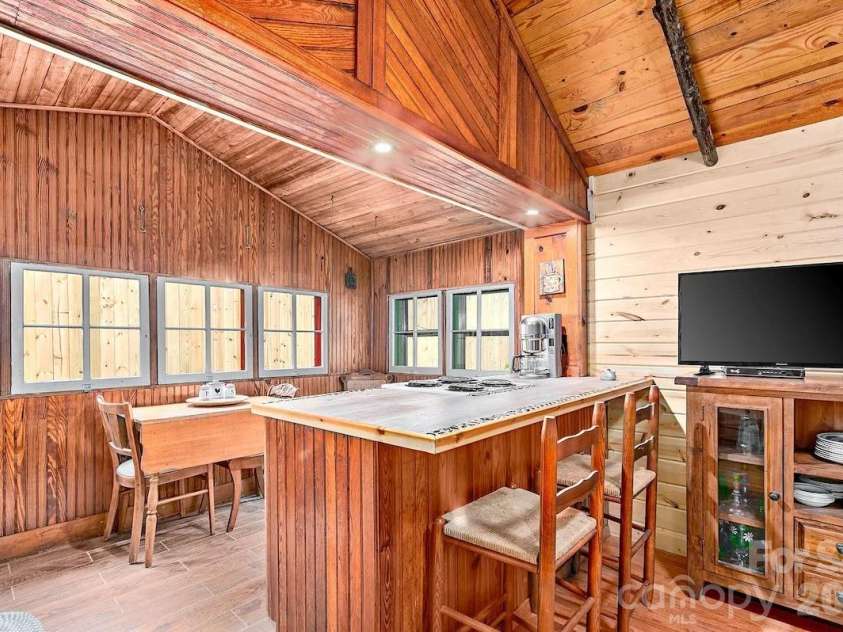 72 Chestnut Hill Road, Gerton, NC 28735.  MLS# CAR4375202, YatesRealty ID 27416. Sunflower Cottage - kitchen