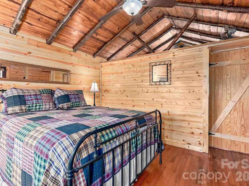 72 Chestnut Hill Road, Gerton, NC 28735.  MLS# CAR4375202, YatesRealty ID 27416. Sunflower Cottage - second bedroom