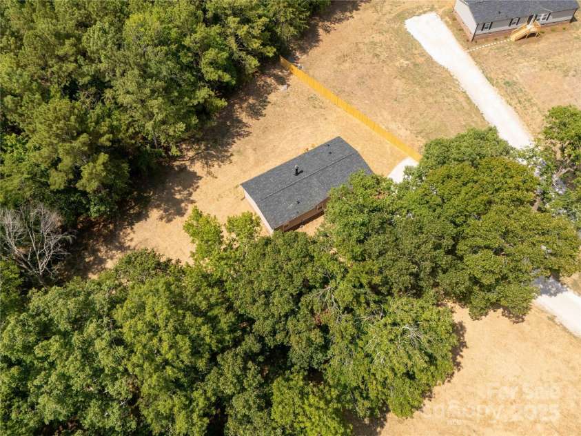 2009 Sugar Hill Road, York, SC 29745.  MLS# CAR4284017, YatesRealty ID 27417. 