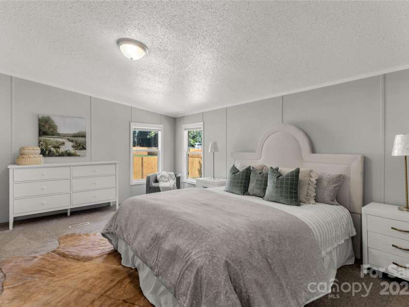 2009 Sugar Hill Road, York, SC 29745.  MLS# CAR4284017, YatesRealty ID 27417. 