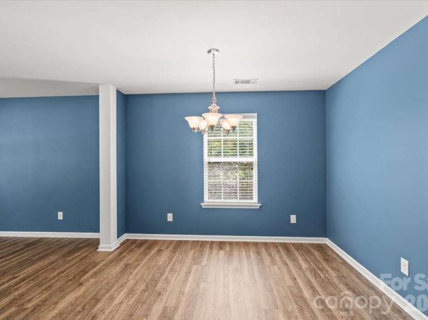 5229 Hawkins Meadow Court, Charlotte, NC 28213.  MLS# CAR4388106, YatesRealty ID 27417. 