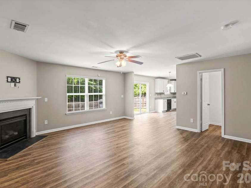 5229 Hawkins Meadow Court, Charlotte, NC 28213.  MLS# CAR4388106, YatesRealty ID 27417. 