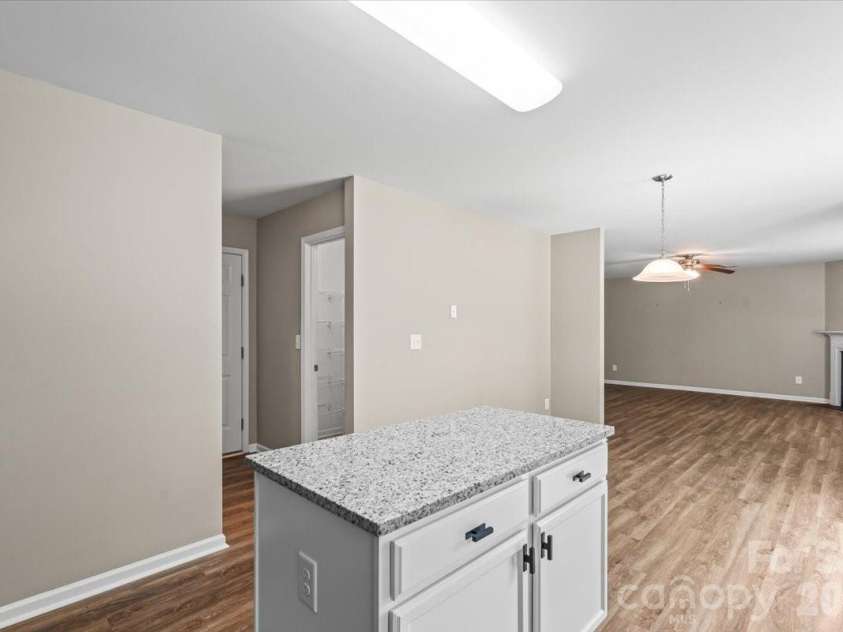 5229 Hawkins Meadow Court, Charlotte, NC 28213.  MLS# CAR4388106, YatesRealty ID 27417. 