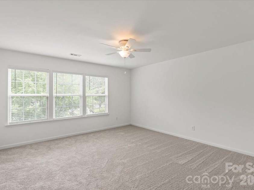 5229 Hawkins Meadow Court, Charlotte, NC 28213.  MLS# CAR4388106, YatesRealty ID 27417. 
