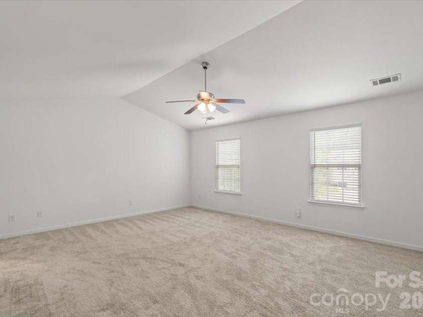5229 Hawkins Meadow Court, Charlotte, NC 28213.  MLS# CAR4388106, YatesRealty ID 27417. 