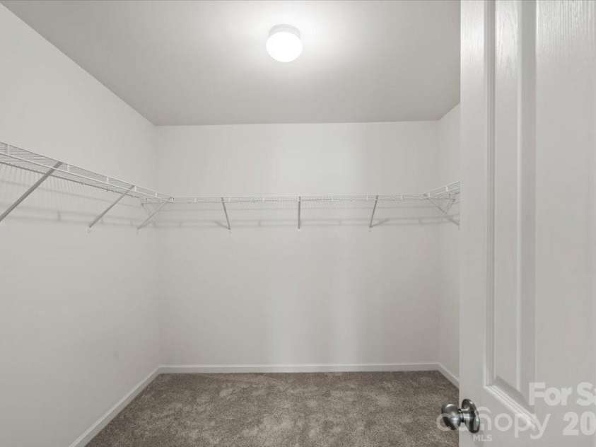 5229 Hawkins Meadow Court, Charlotte, NC 28213.  MLS# CAR4388106, YatesRealty ID 27417. 