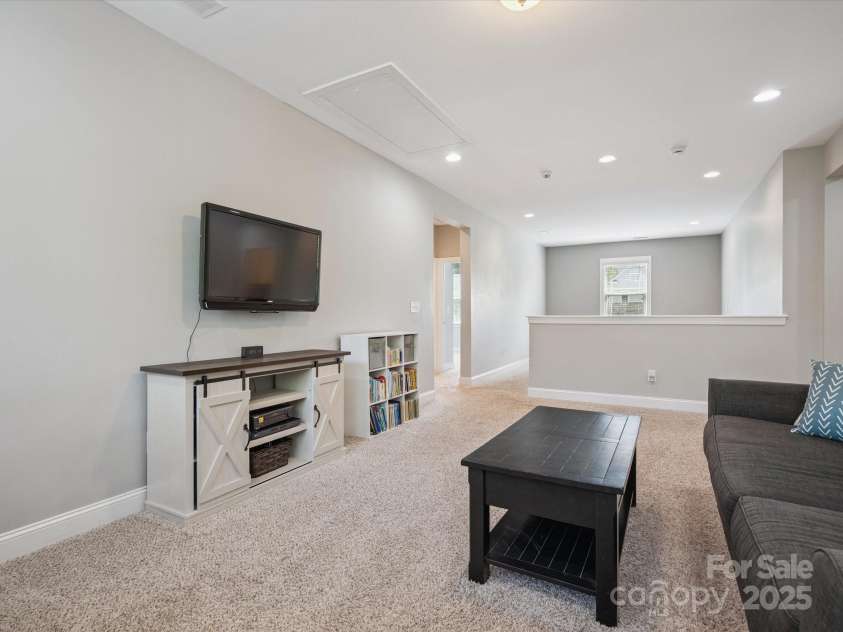 125 Rain Shadow Drive, Mooresville, NC 28115.  MLS# CAR4283959, YatesRealty ID 27418. 