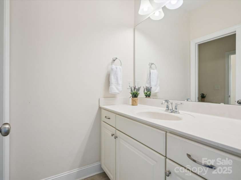 125 Rain Shadow Drive, Mooresville, NC 28115.  MLS# CAR4283959, YatesRealty ID 27418. 