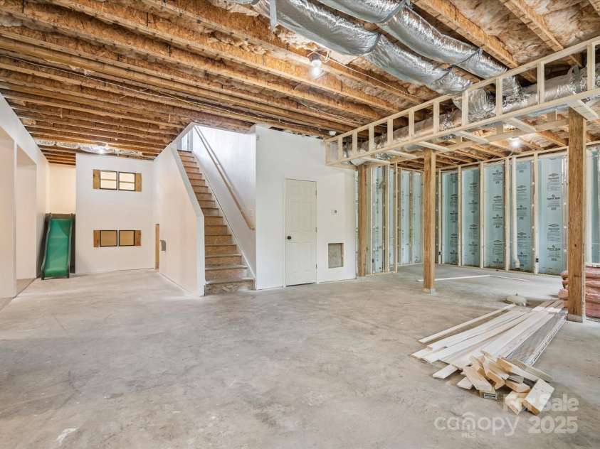 125 Rain Shadow Drive, Mooresville, NC 28115.  MLS# CAR4283959, YatesRealty ID 27418. 