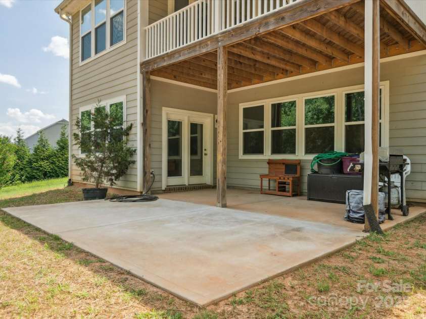 125 Rain Shadow Drive, Mooresville, NC 28115.  MLS# CAR4283959, YatesRealty ID 27418. 