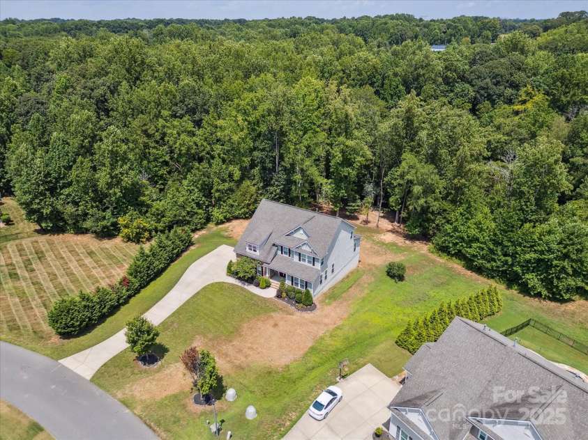 125 Rain Shadow Drive, Mooresville, NC 28115.  MLS# CAR4283959, YatesRealty ID 27418. 