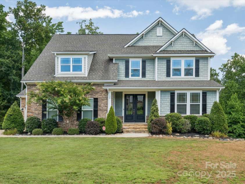 125 Rain Shadow Drive, Mooresville, NC 28115.  MLS# CAR4283959, YatesRealty ID 27418. 
