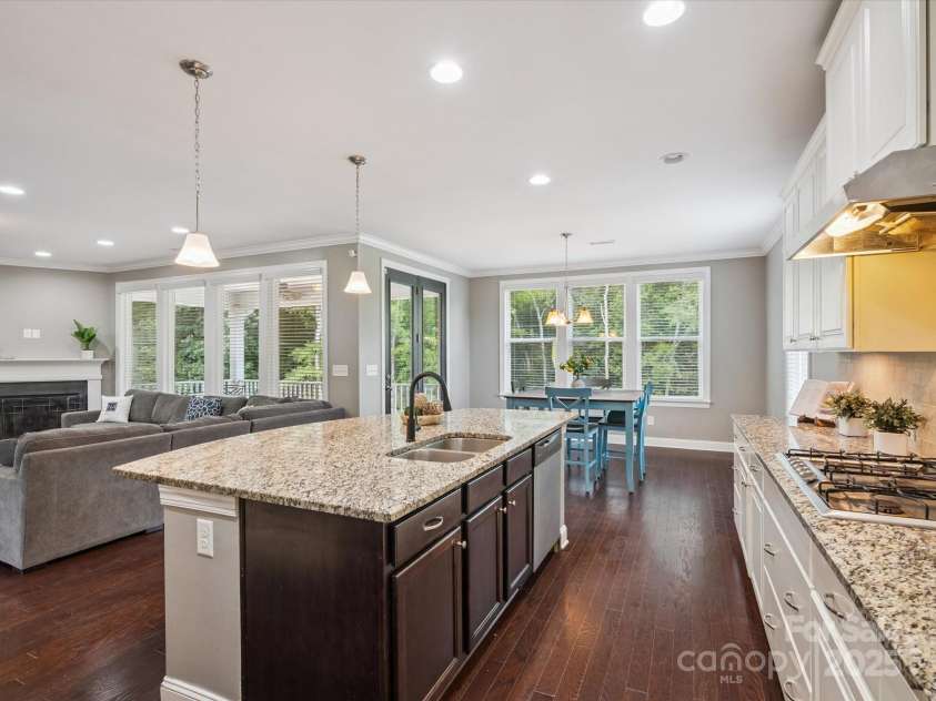125 Rain Shadow Drive, Mooresville, NC 28115.  MLS# CAR4283959, YatesRealty ID 27418. 
