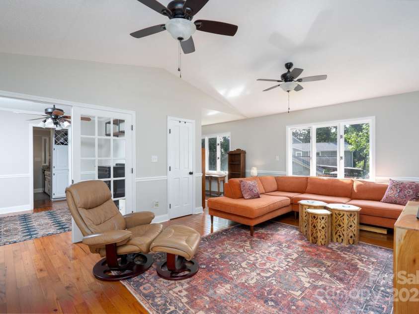 19017 Kailua Circle, Tega Cay, SC 29708.  MLS# CAR4278757, YatesRealty ID 27419. 
