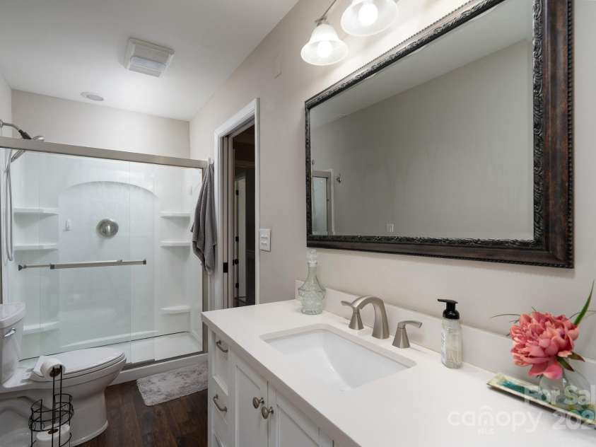 19017 Kailua Circle, Tega Cay, SC 29708.  MLS# CAR4278757, YatesRealty ID 27419. 