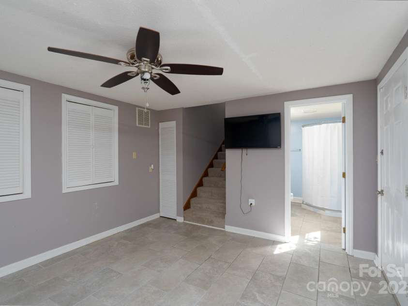 19017 Kailua Circle, Tega Cay, SC 29708.  MLS# CAR4278757, YatesRealty ID 27419. 