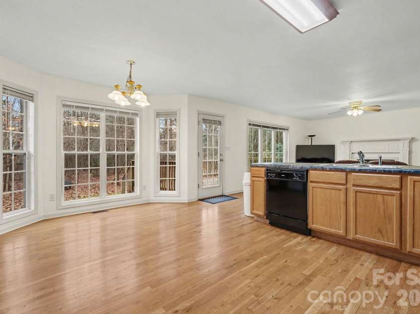 1010 James Street, Charlotte, NC 28216.  MLS# CAR4340340, YatesRealty ID 2742. 