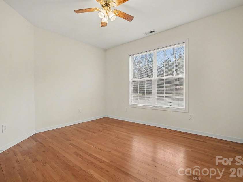 1010 James Street, Charlotte, NC 28216.  MLS# CAR4340340, YatesRealty ID 2742. 