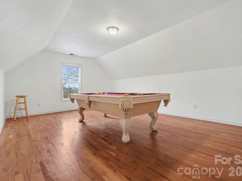 1010 James Street, Charlotte, NC 28216.  MLS# CAR4340340, YatesRealty ID 2742. 