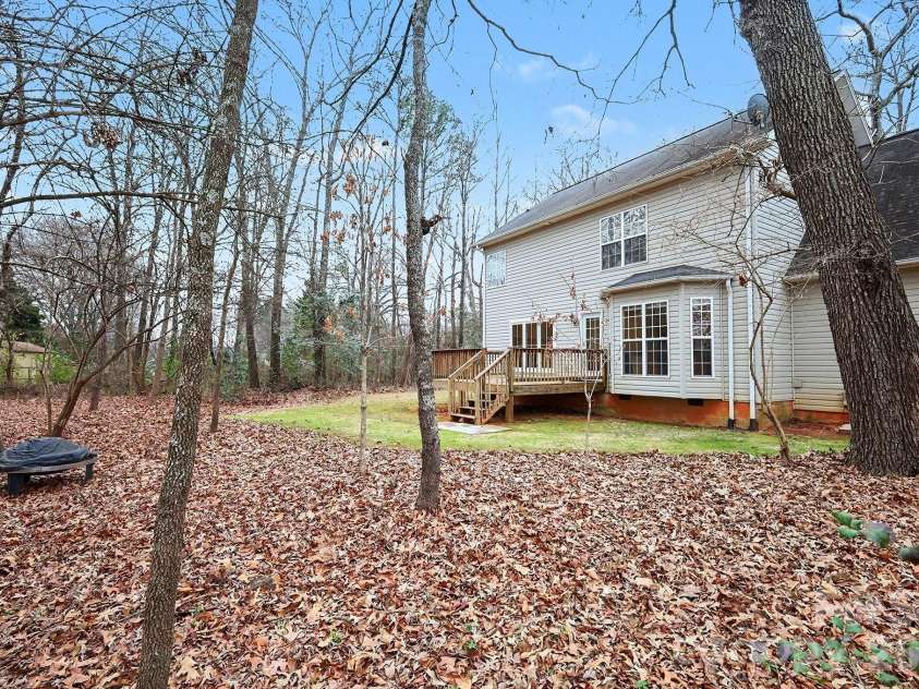 1010 James Street, Charlotte, NC 28216.  MLS# CAR4340340, YatesRealty ID 2742. 