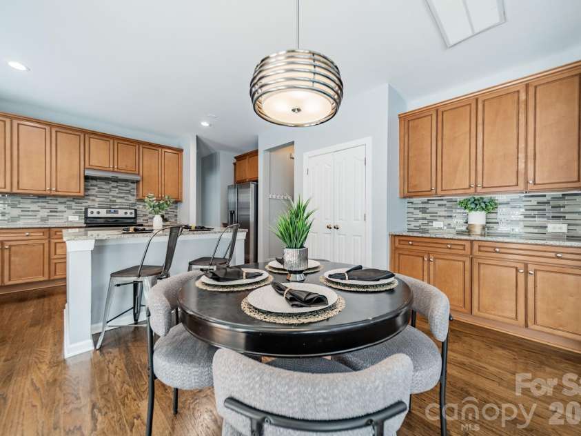 1109 Cooper Lane, Indian Trail, NC 28079.  MLS# CAR4384307, YatesRealty ID 27420. Breakfast Area/Kitchen