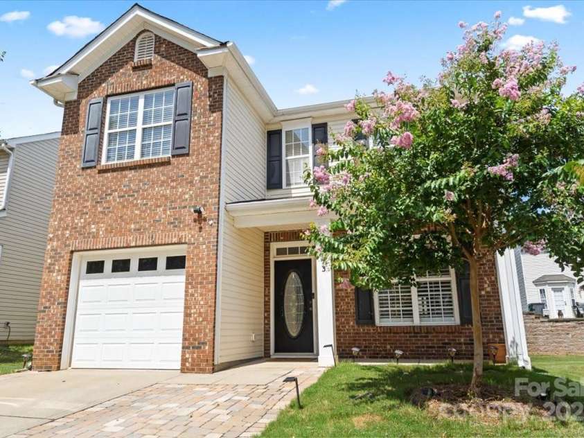 16513 Kettlewell Lane, Charlotte, NC 28277.  MLS# CAR4279757, YatesRealty ID 27421. 