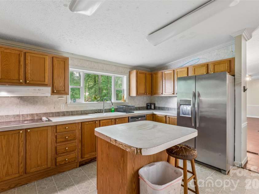 235 Misty Lane, Kannapolis, NC 28081.  MLS# CAR4387410, YatesRealty ID 27422. Kitchen1