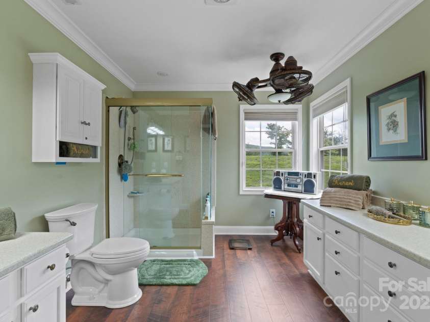 4B Heather Way, Candler, NC 28715.  MLS# CAR4258512, YatesRealty ID 27422. 