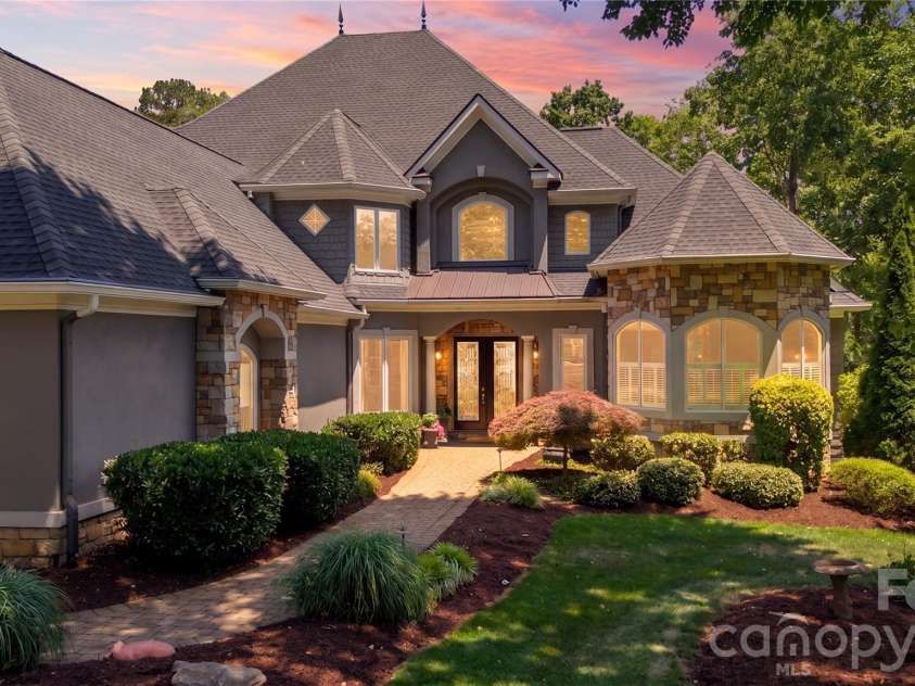 4828 Burton Lane, Denver, NC 28037.  MLS# CAR4385102, YatesRealty ID 27423. 