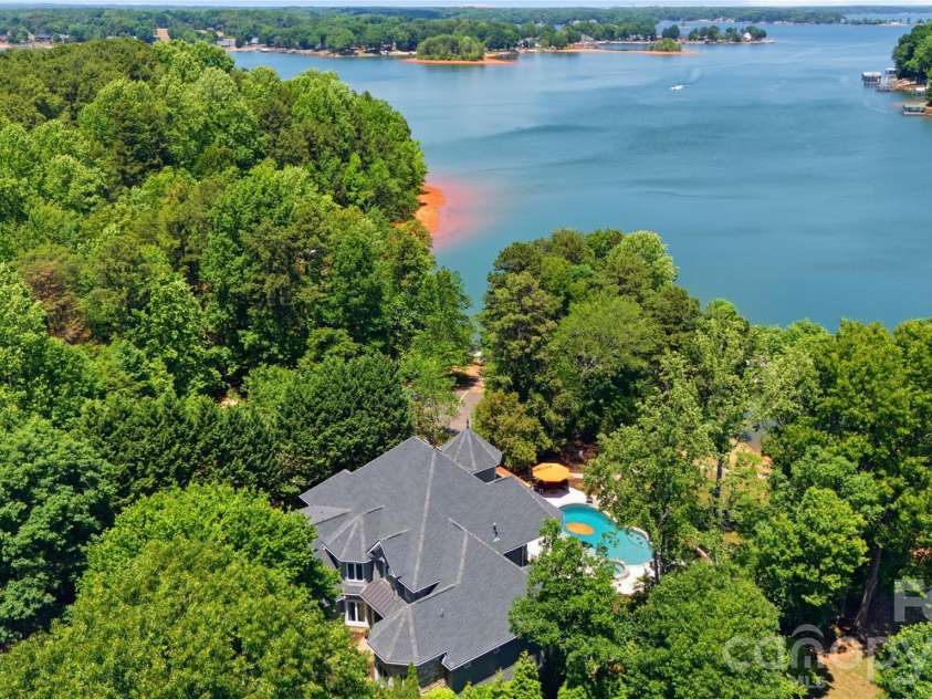 4828 Burton Lane, Denver, NC 28037.  MLS# CAR4385102, YatesRealty ID 27423. 