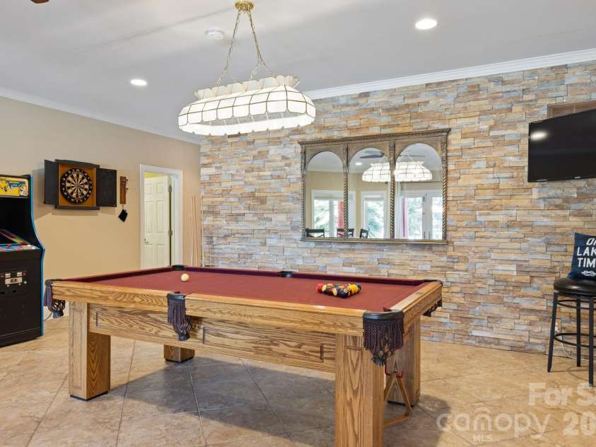 4828 Burton Lane, Denver, NC 28037.  MLS# CAR4385102, YatesRealty ID 27423. 
