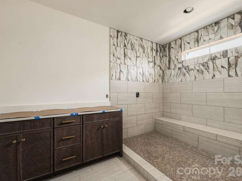 3759 Old Village Drive, Maiden, NC 28650.  MLS# CAR4421613, YatesRealty ID 27424. 