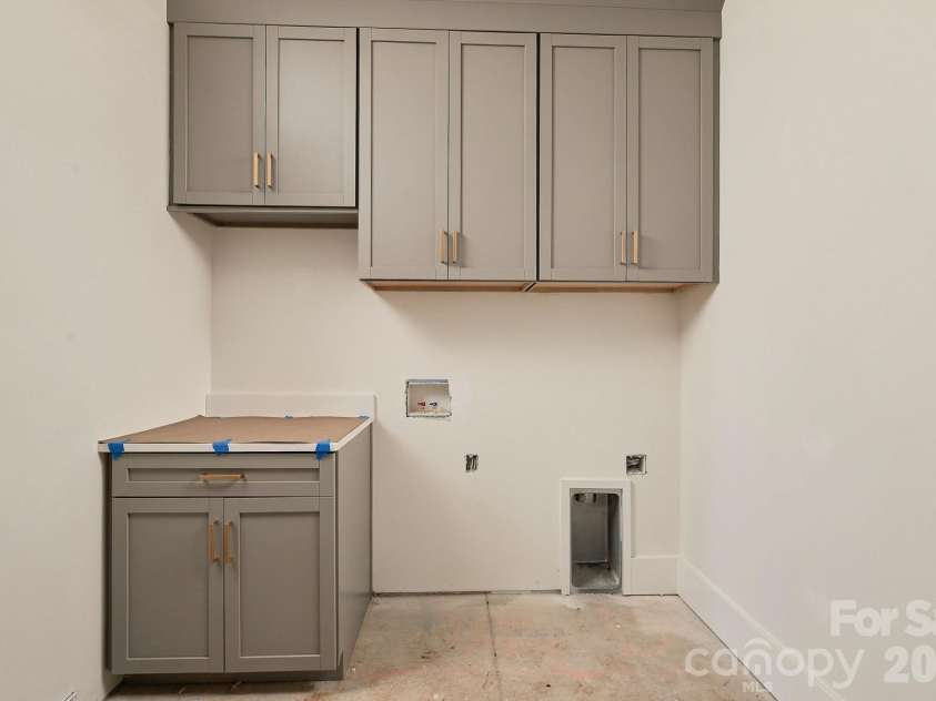 3759 Old Village Drive, Maiden, NC 28650.  MLS# CAR4421613, YatesRealty ID 27424. 