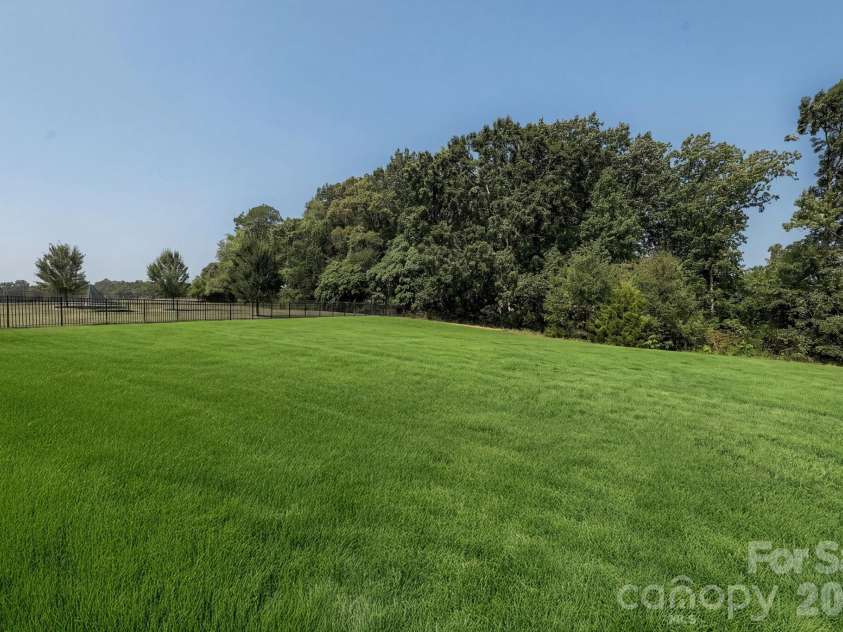 3759 Old Village Drive, Maiden, NC 28650.  MLS# CAR4421613, YatesRealty ID 27424. 