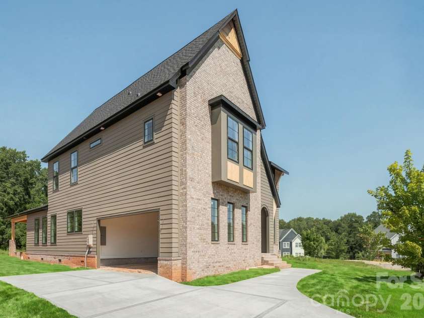 3759 Old Village Drive, Maiden, NC 28650.  MLS# CAR4421613, YatesRealty ID 27424. 