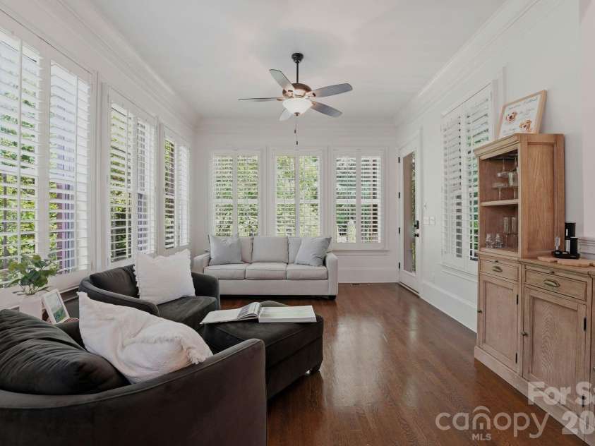 221 Glenmoor Drive, Waxhaw, NC 28173.  MLS# CAR4385610, YatesRealty ID 27425. 