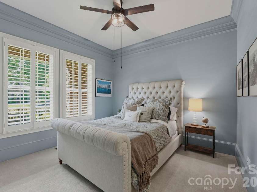 221 Glenmoor Drive, Waxhaw, NC 28173.  MLS# CAR4385610, YatesRealty ID 27425. 