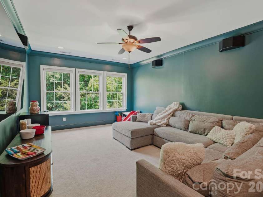 221 Glenmoor Drive, Waxhaw, NC 28173.  MLS# CAR4385610, YatesRealty ID 27425. 