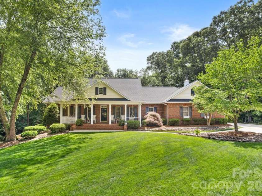 707 Luther Drive, Iron Station, NC 28080.  MLS# CAR4378834, YatesRealty ID 27426. 