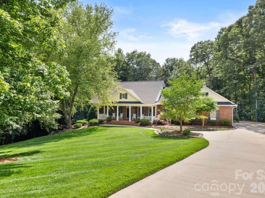707 Luther Drive, Iron Station, NC 28080.  MLS# CAR4378834, YatesRealty ID 27426. 