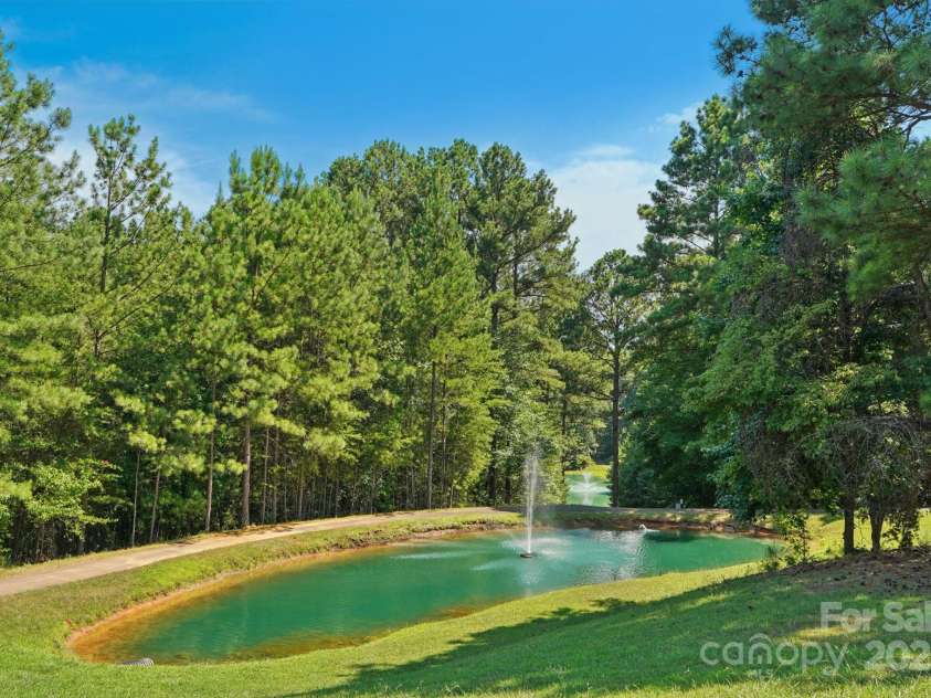 3229 Lake Pointe Drive, Belmont, NC 28012.  MLS# CAR4277223, YatesRealty ID 27427. 