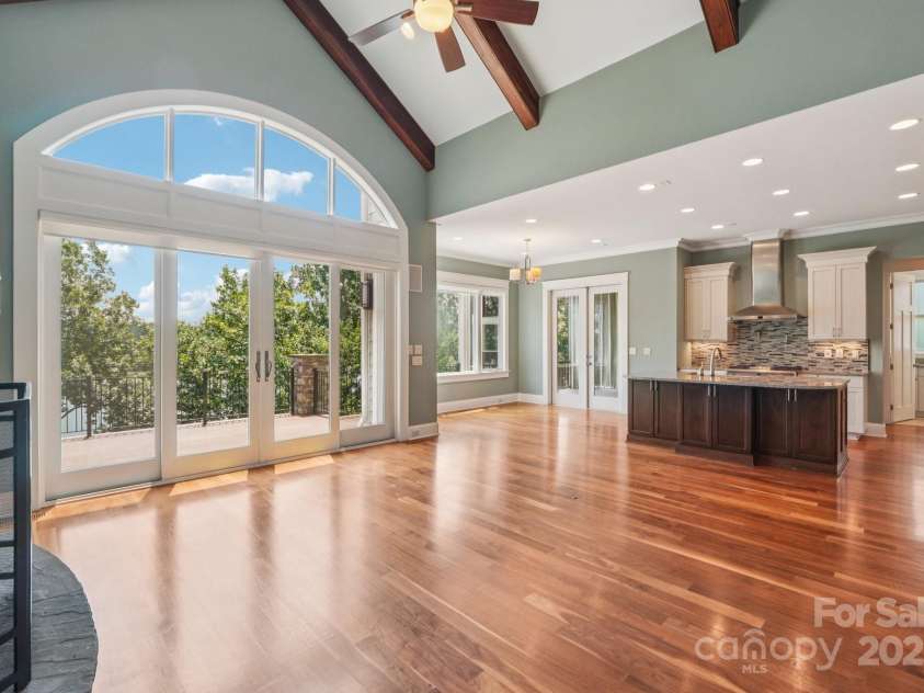 3229 Lake Pointe Drive, Belmont, NC 28012.  MLS# CAR4277223, YatesRealty ID 27427. Open concept