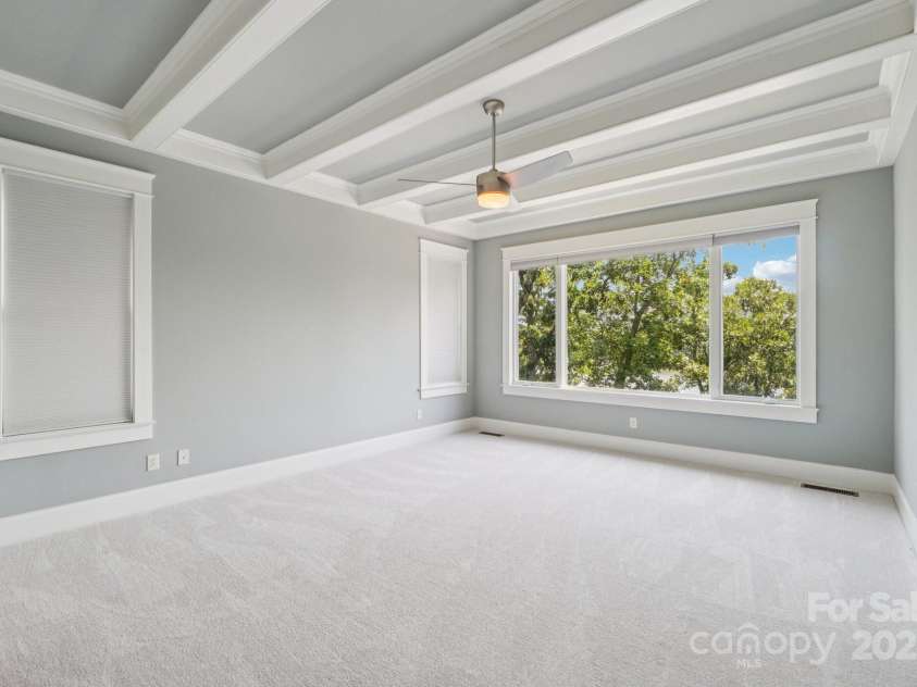 3229 Lake Pointe Drive, Belmont, NC 28012.  MLS# CAR4277223, YatesRealty ID 27427. Primary bedroom on main