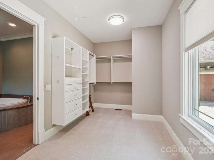 3229 Lake Pointe Drive, Belmont, NC 28012.  MLS# CAR4277223, YatesRealty ID 27427. Primary closet