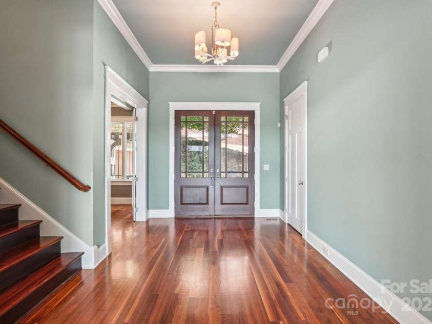 3229 Lake Pointe Drive, Belmont, NC 28012.  MLS# CAR4277223, YatesRealty ID 27427. View of entryway