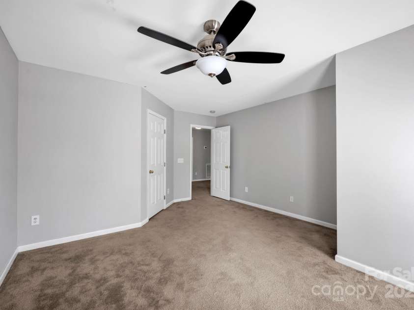 158 Snead Road, Fort Mill, SC 29715.  MLS# CAR4267677, YatesRealty ID 27429. Second Upstairs Bedroom