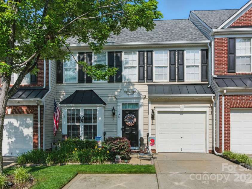 158 Snead Road, Fort Mill, SC 29715.  MLS# CAR4267677, YatesRealty ID 27429. Welcome Home to 158 Snead Drive!