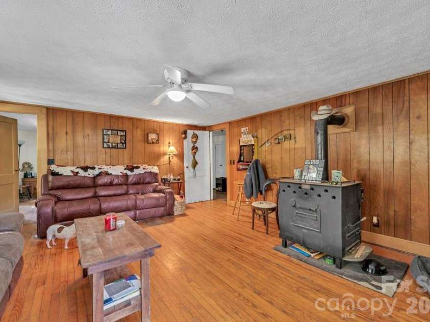 1068 Laurel Branch Road, Vilas, NC 28692.  MLS# CAR4340421, YatesRealty ID 2743. 