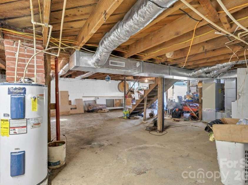 1068 Laurel Branch Road, Vilas, NC 28692.  MLS# CAR4340421, YatesRealty ID 2743. 